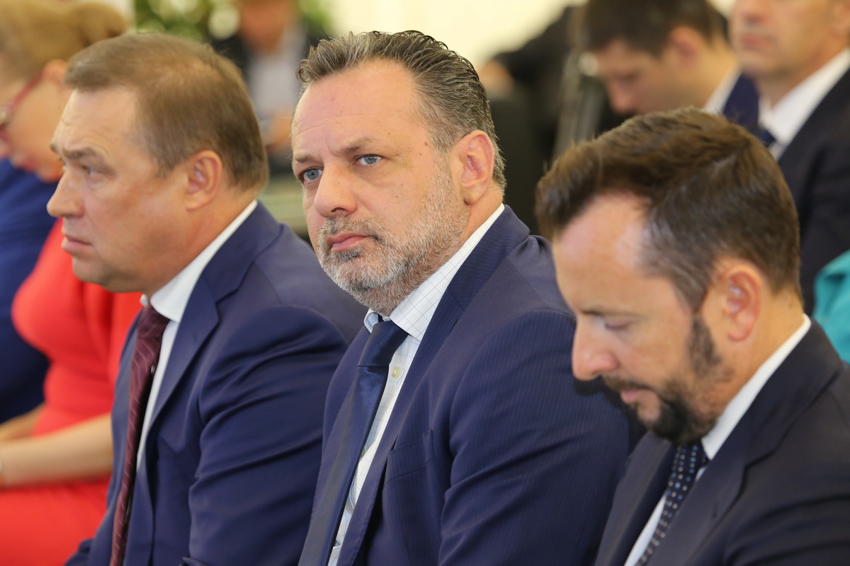 Изображение карусели